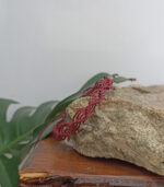 Χειροποίητο macrame βραχιόλι ποδιού σε κόκκινο χρώμα