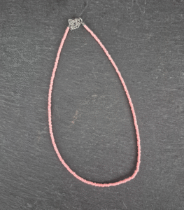 Pink necklace - Image 2